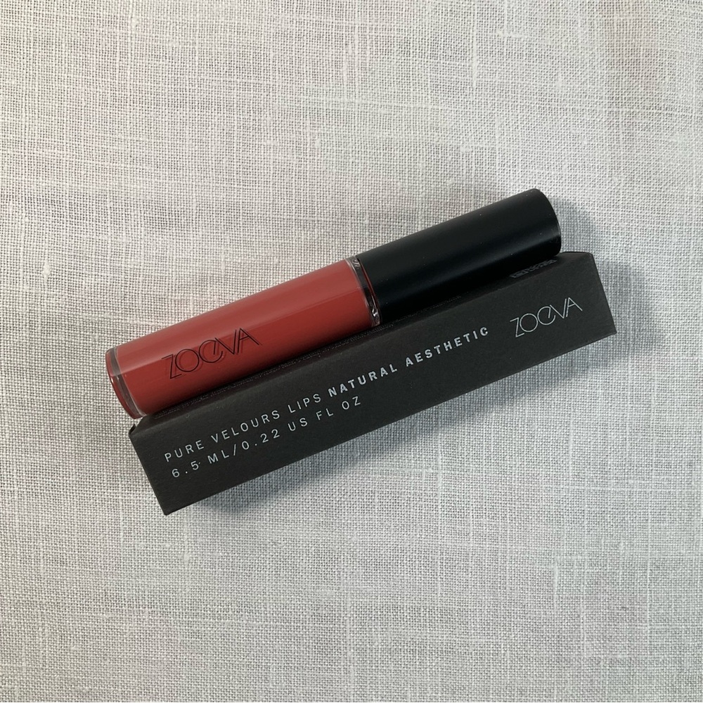 Zoeva Pure Velours Lips - Natural Aesthetic